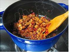 川味筍子紅燒牛肉麪的做法 步骤3
