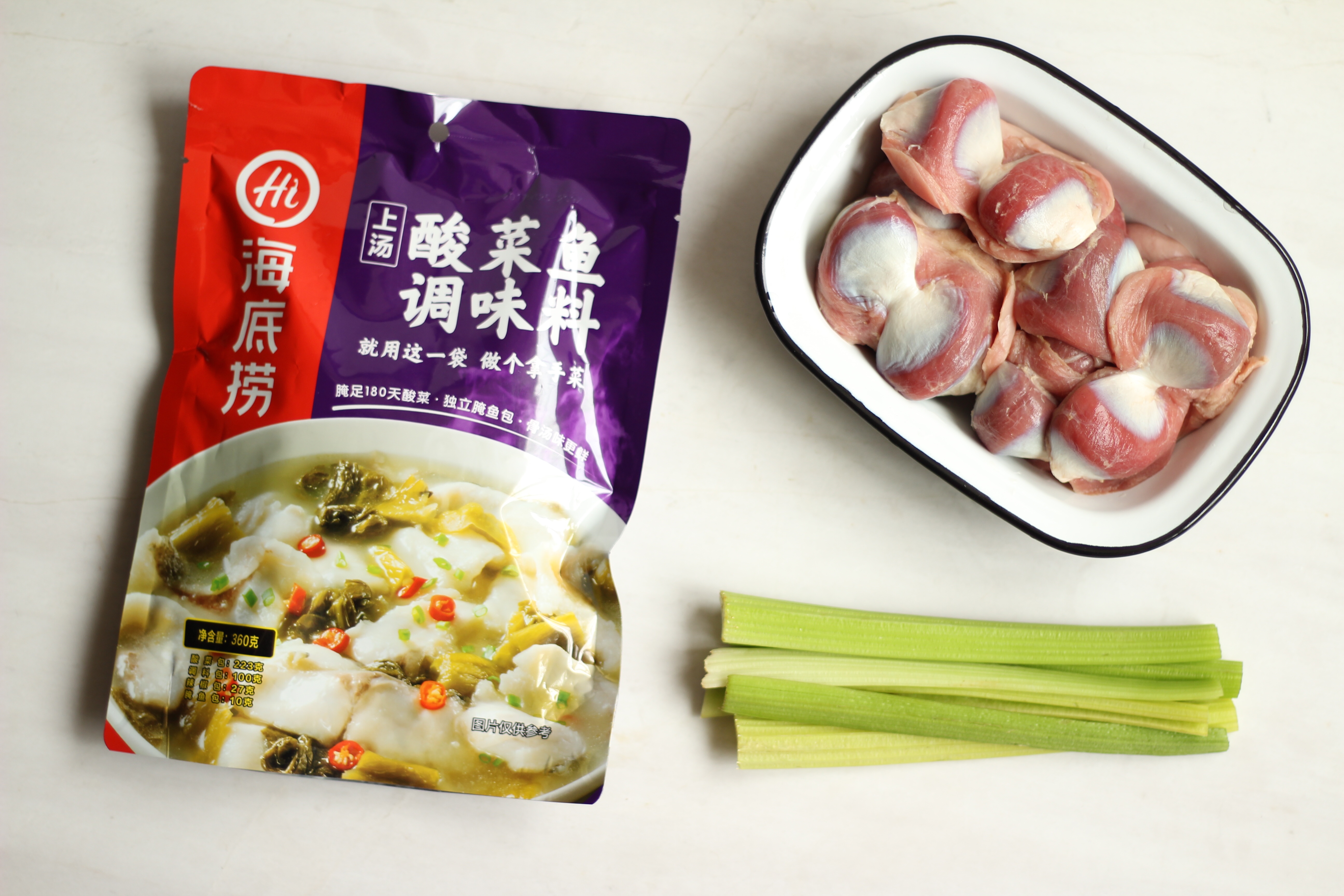酸菜鴨肫【海底撈調味料】的做法 步骤1