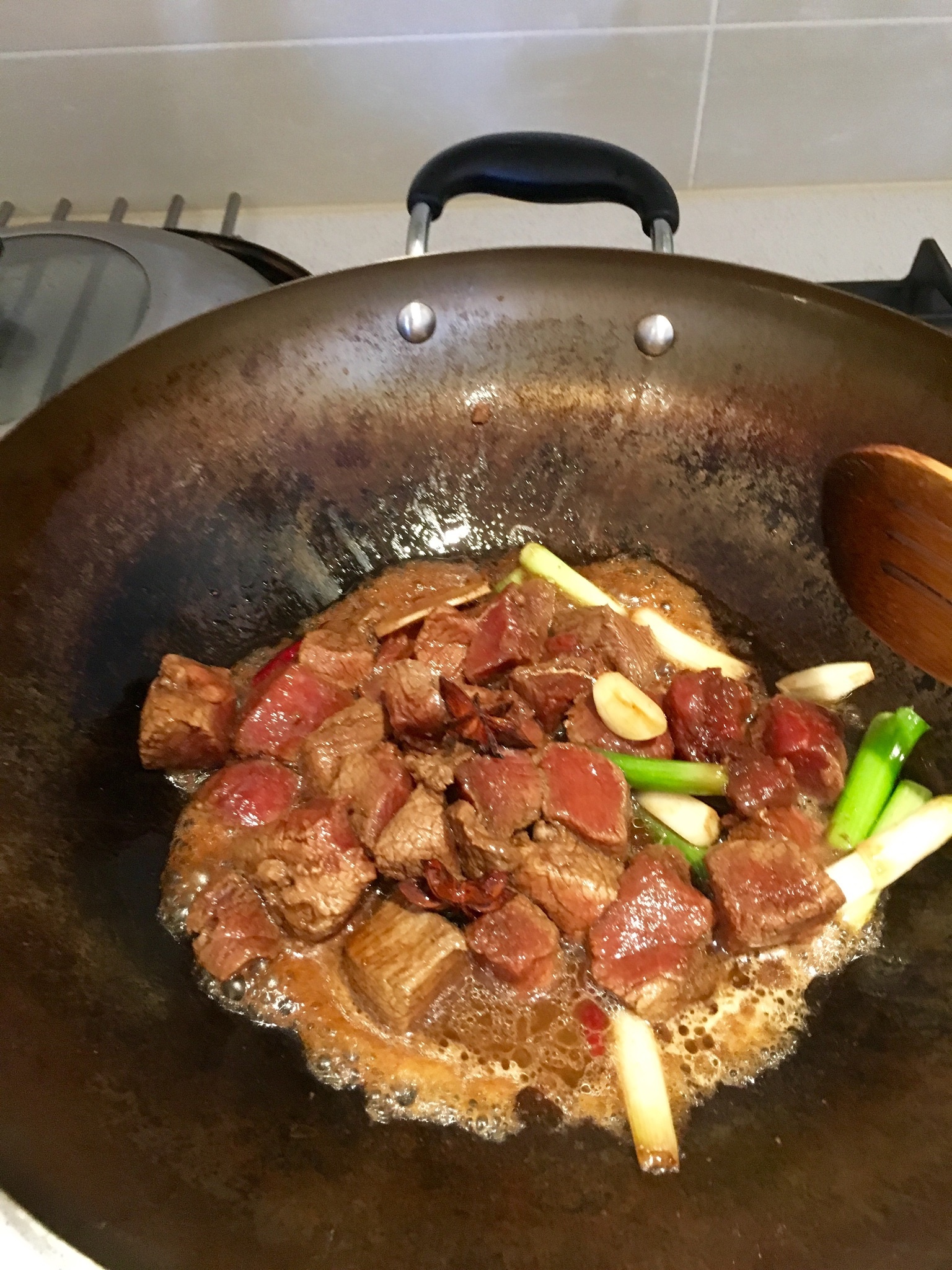 紅燒牛肉土豆 （獨家祕製）的做法 步骤3
