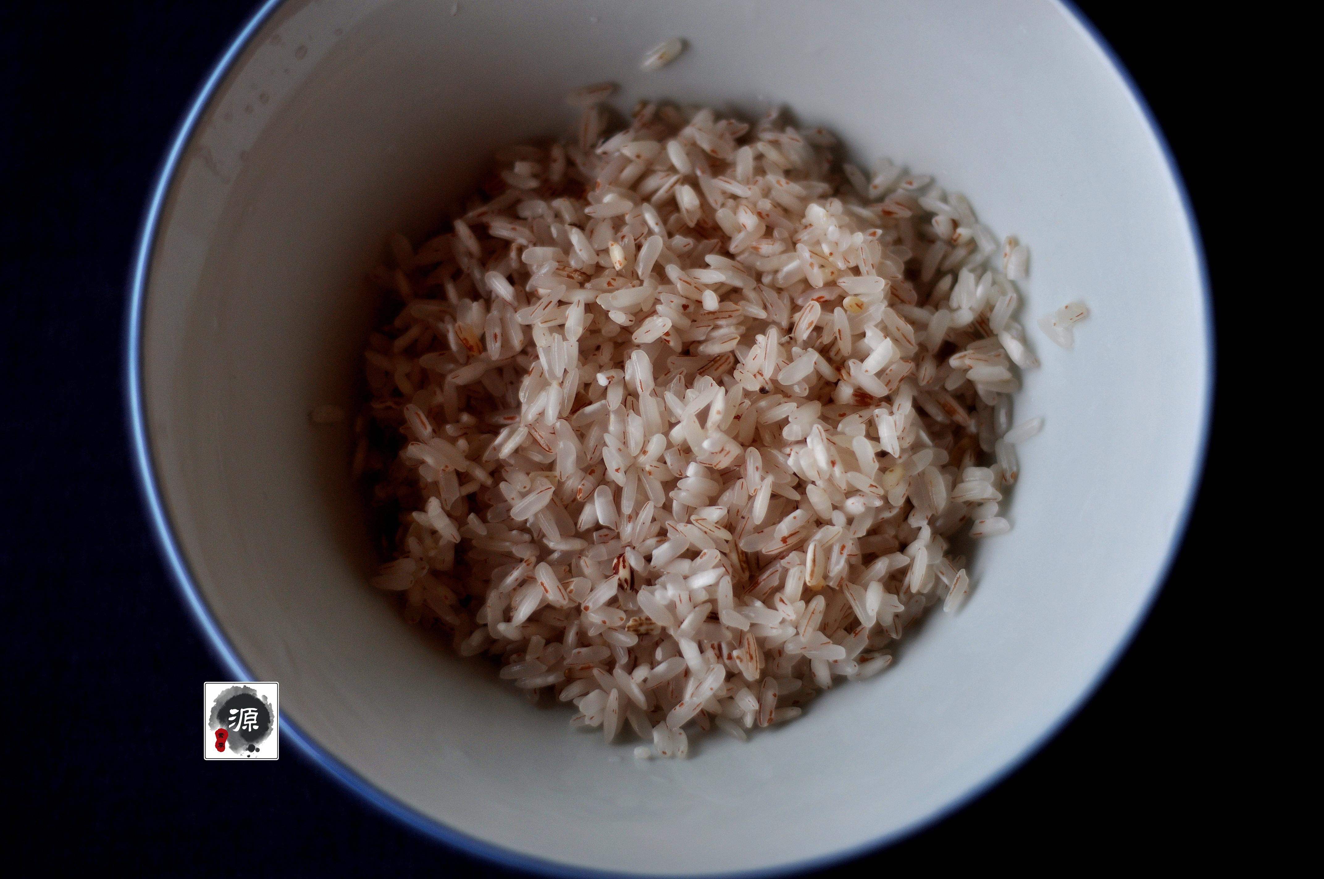 紅米稻核桃紅棗粥的做法 步骤3