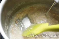 蜂蜜燕麥熱狗包的做法 步骤3