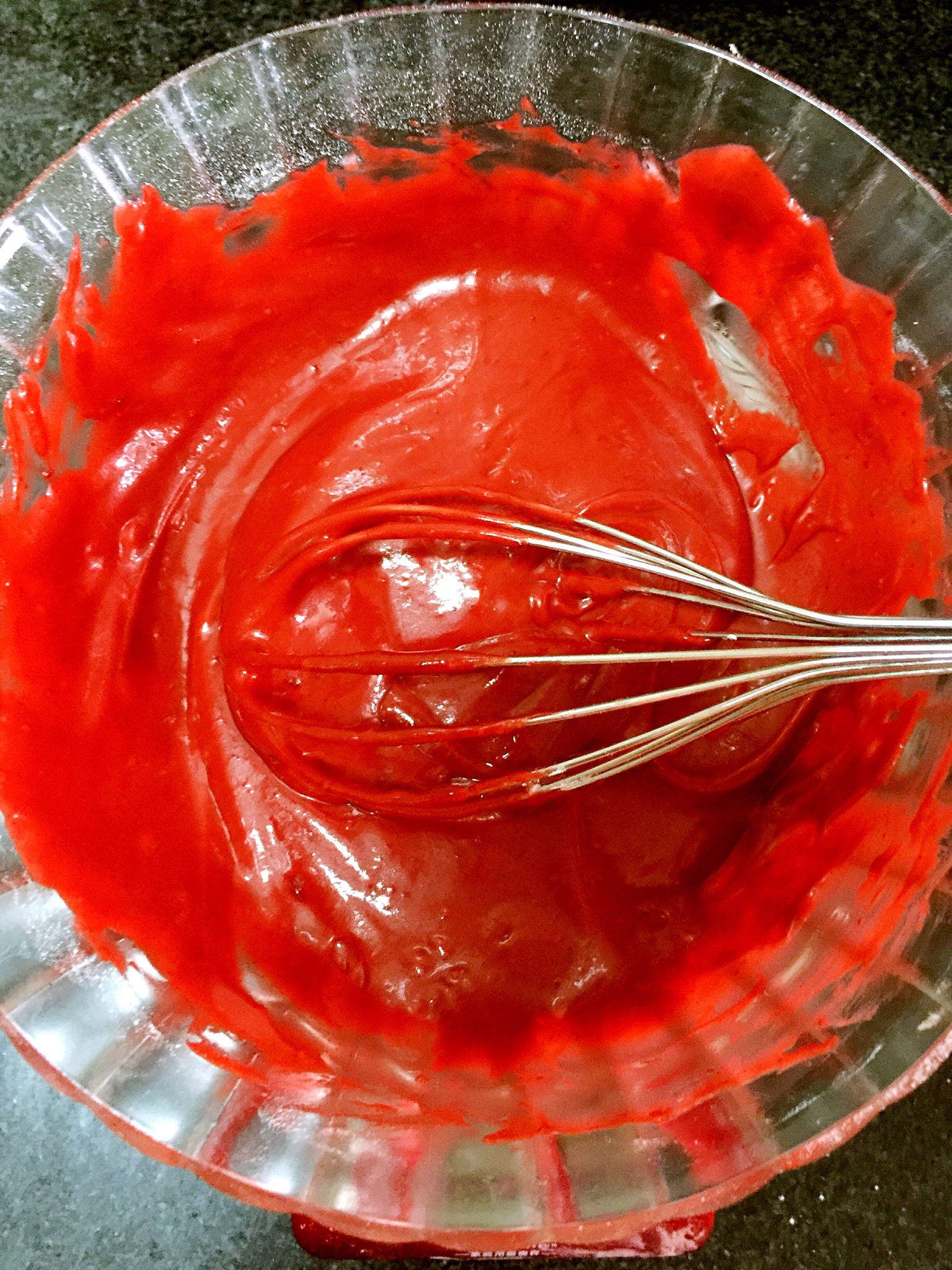紅絲絨戚風蛋糕-精華液版的做法 步骤4