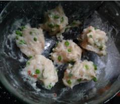 鹹鮮軟嫩蘆筍龍俐魚餅的做法 步骤8