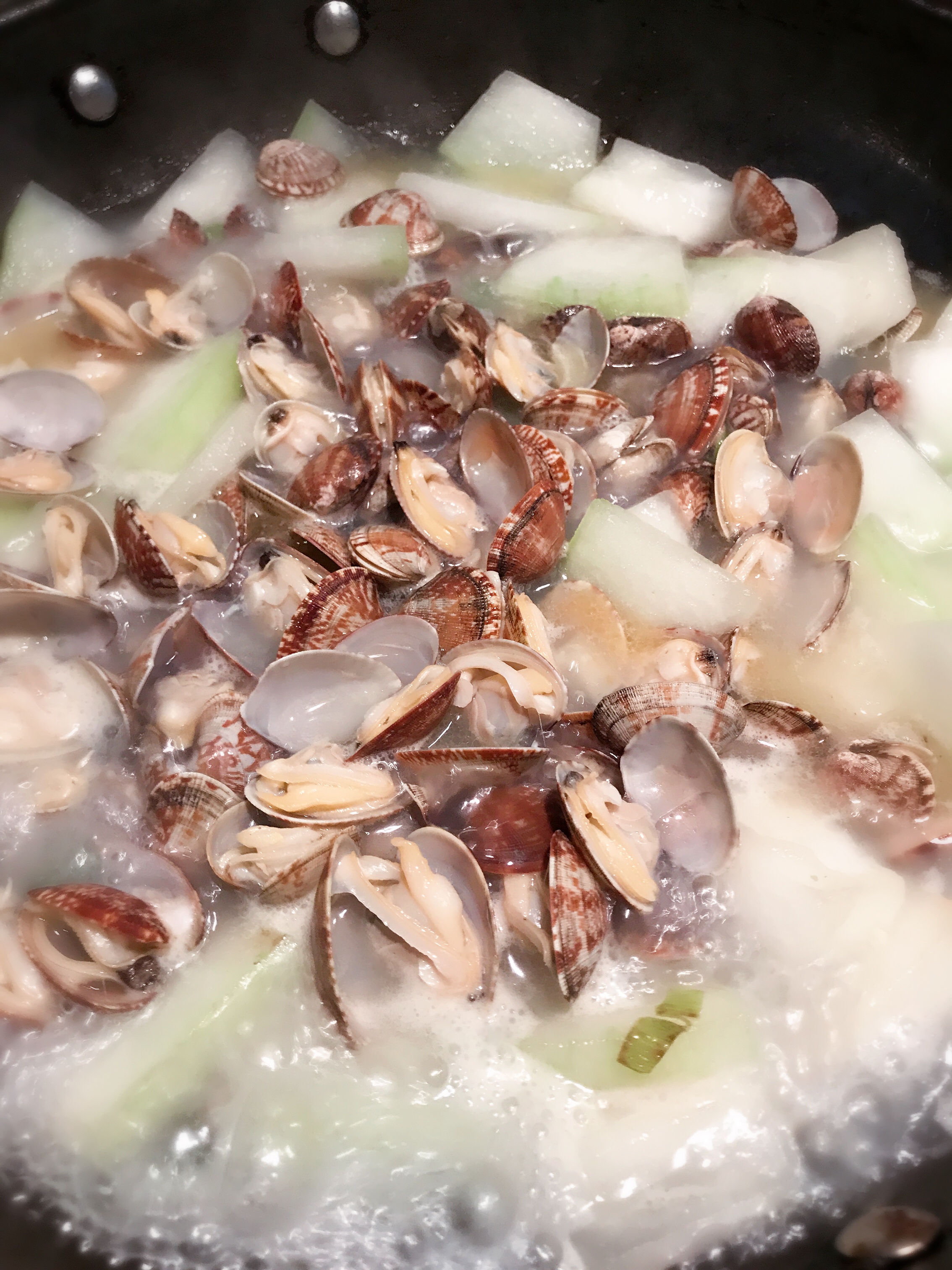 冬瓜蛤蜊湯的做法 步骤5