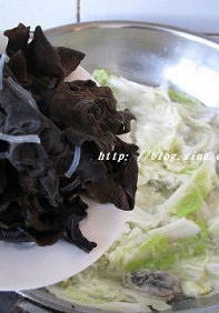 牡蠣白菜湯的做法 步骤13