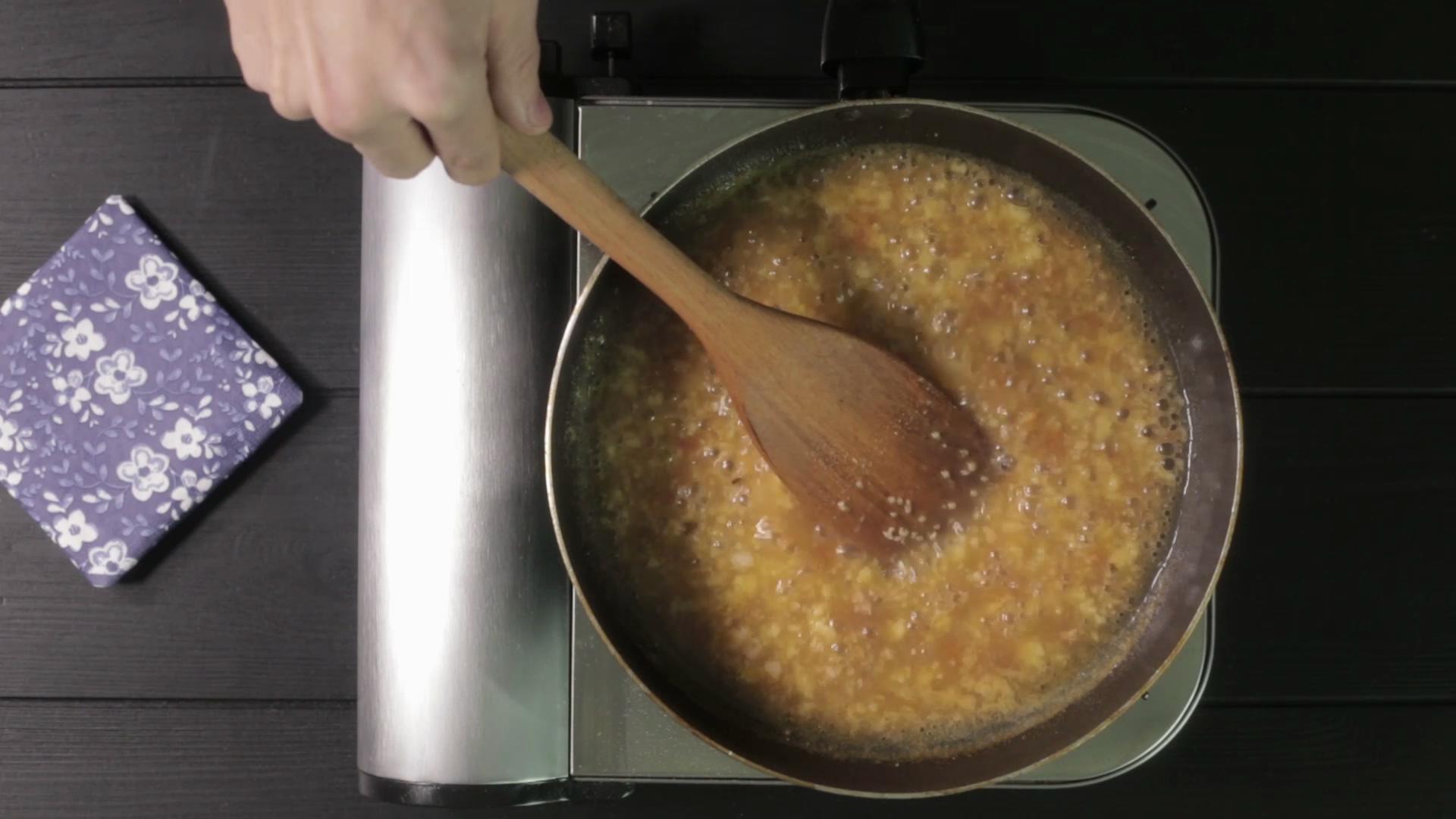 珍珠湯麪 | 爸爸廚房 VOL . 102 番茄 肉餡 小米 麪粉 橄欖油的做法 步骤12