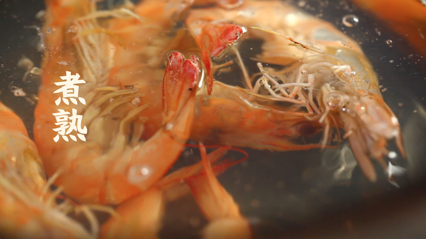 芒果大蝦蘸醬油&越南三色卷的做法 步骤2
