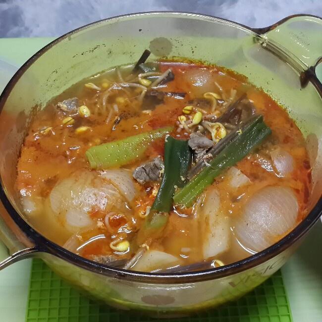 韓國辣牛肉湯的做法 步骤5
