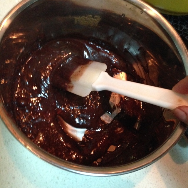 （免烤）巧克力杯子蛋糕(*☻-☻*)的做法 步骤4