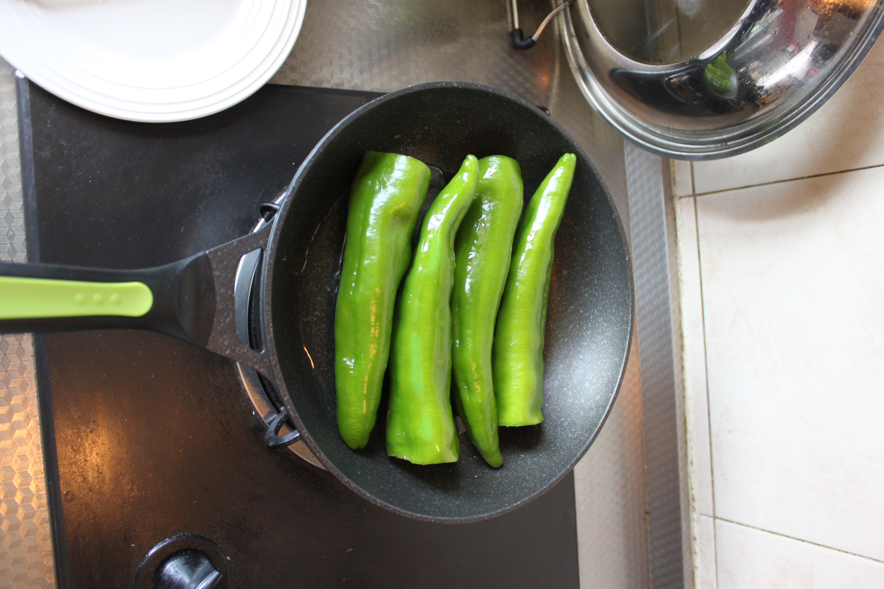 下飯菜餚--青椒釀肉的做法 步骤3