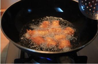 菠蘿油條蝦的做法 步骤11
