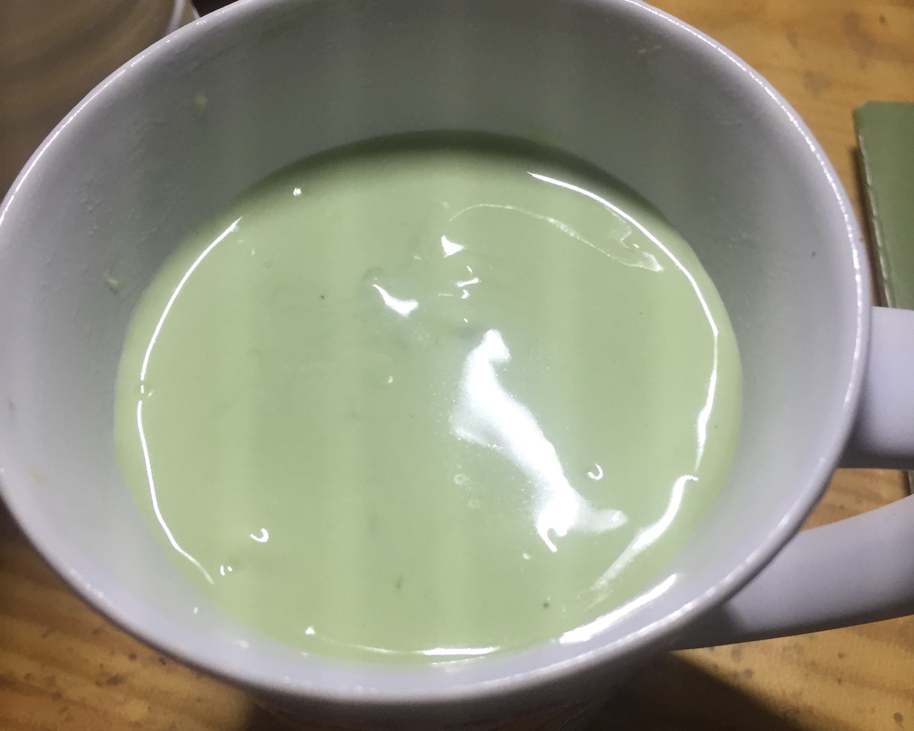 大麥若葉酸奶的做法 步骤4