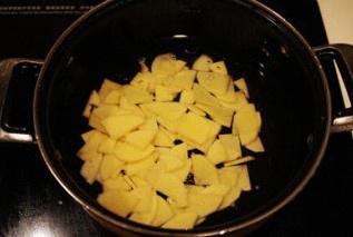 青椒土豆片的做法 步骤2