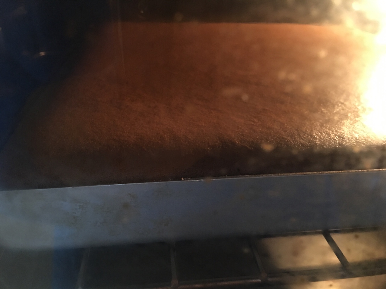 超濃郁卷不裂的巧克力蛋糕卷的做法 步骤13