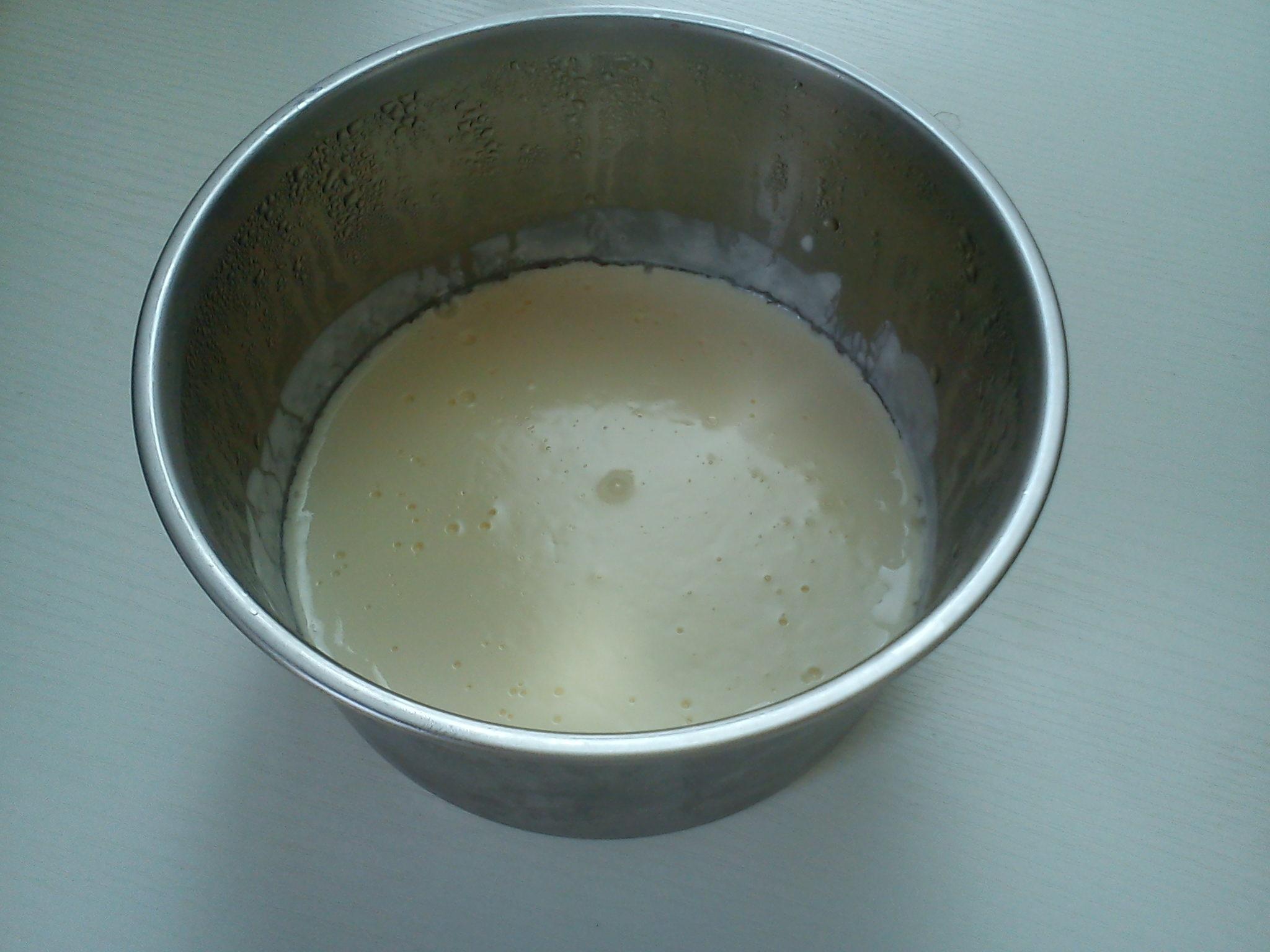 自制酸奶油-重乳酪蛋糕重要配料的做法 步骤4