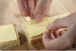 乳酪土司脆的做法 步骤3