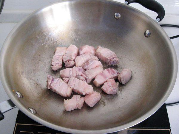 紅燒肉燉豆角的做法 步骤3