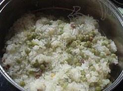 豌豆糯米飯的做法 步骤4