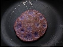 花生紫甘藍煎餅的做法 步骤7