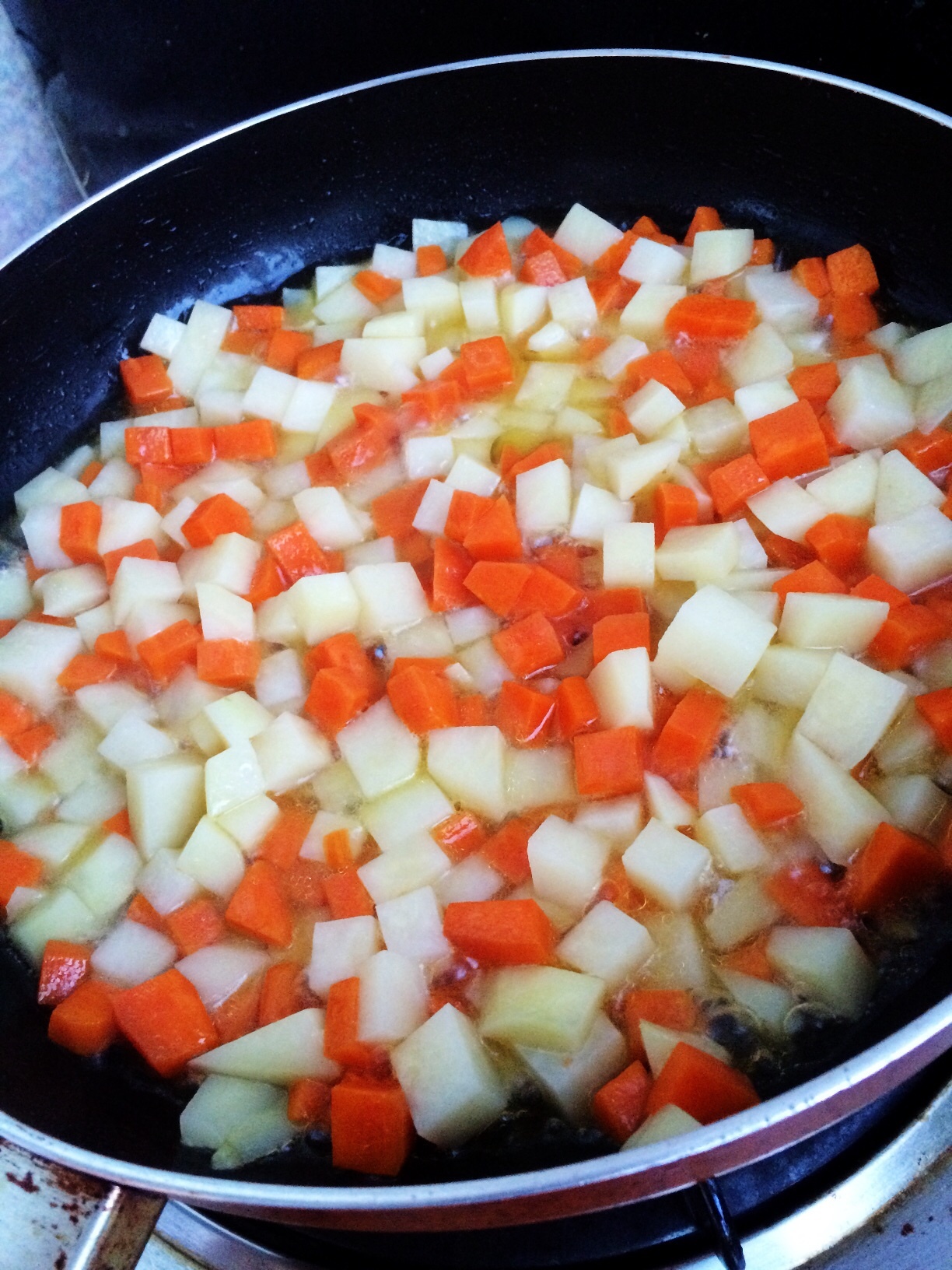咖哩土豆蓋飯的做法 步骤4