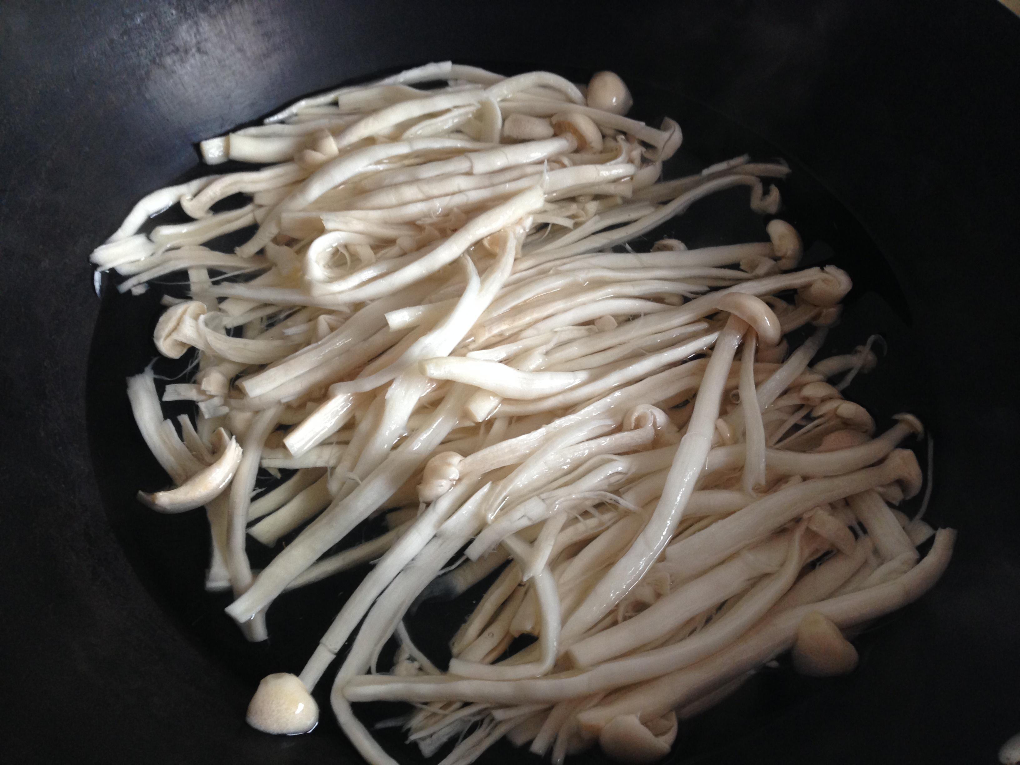 魚香海鮮菇的做法 步骤1