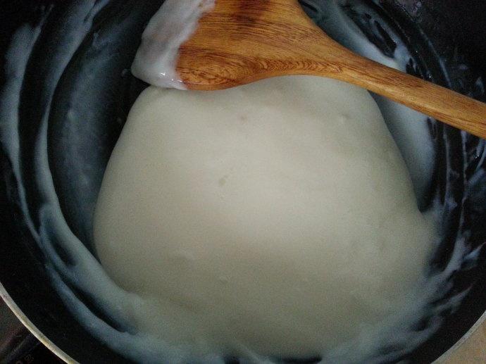 椰蓉鮮奶凍的做法 步骤5
