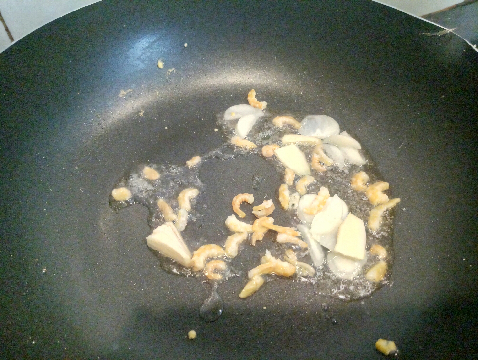 海鴨蛋炒麪的做法 步骤3