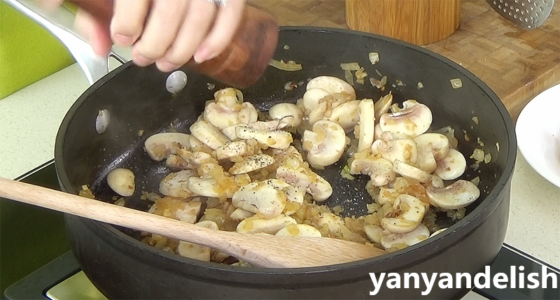 奶油雞肉蘑菇意大利麪 Cream of Mushroom Chicken Pasta的做法 步骤6