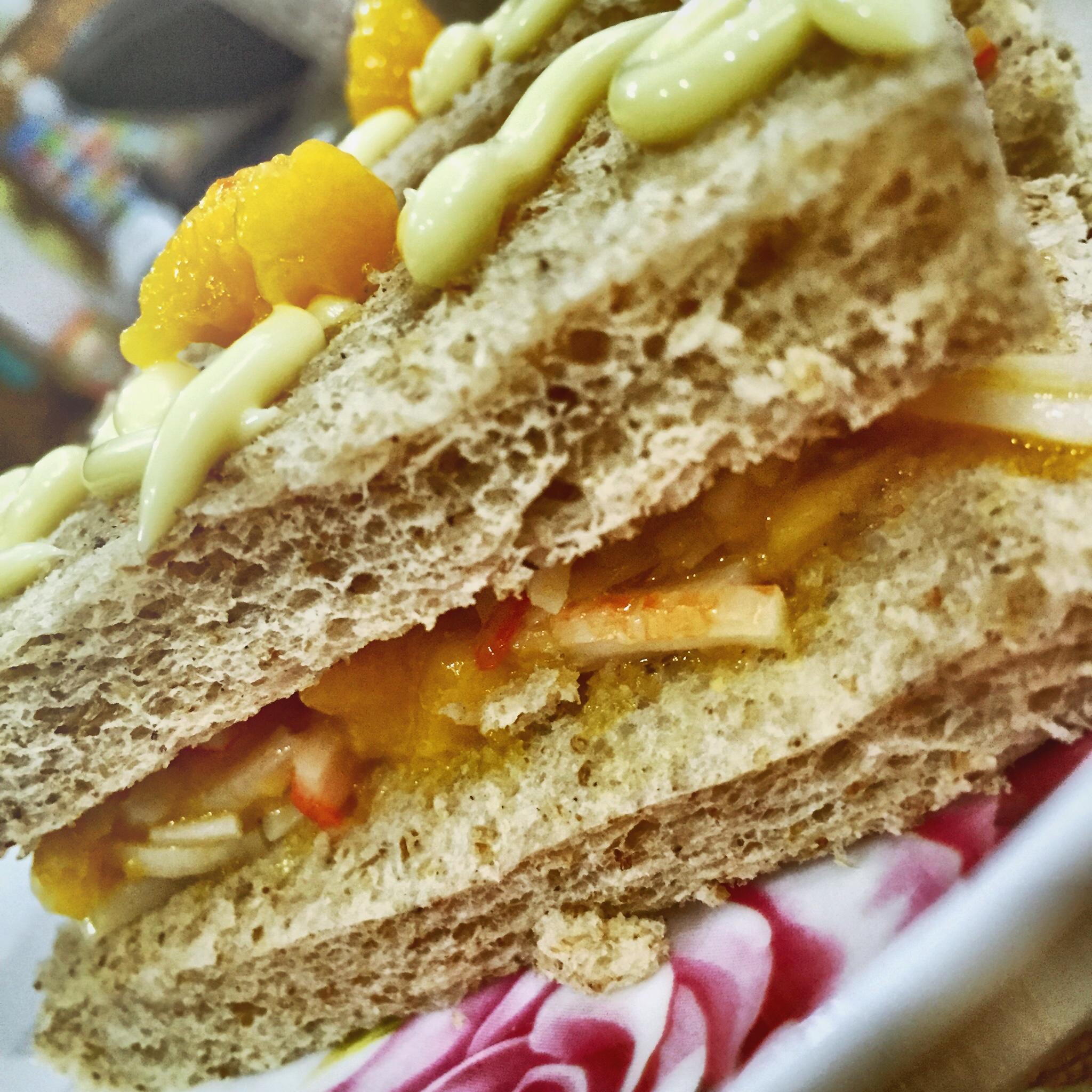 芒果蟹柳三明治的做法 步骤5