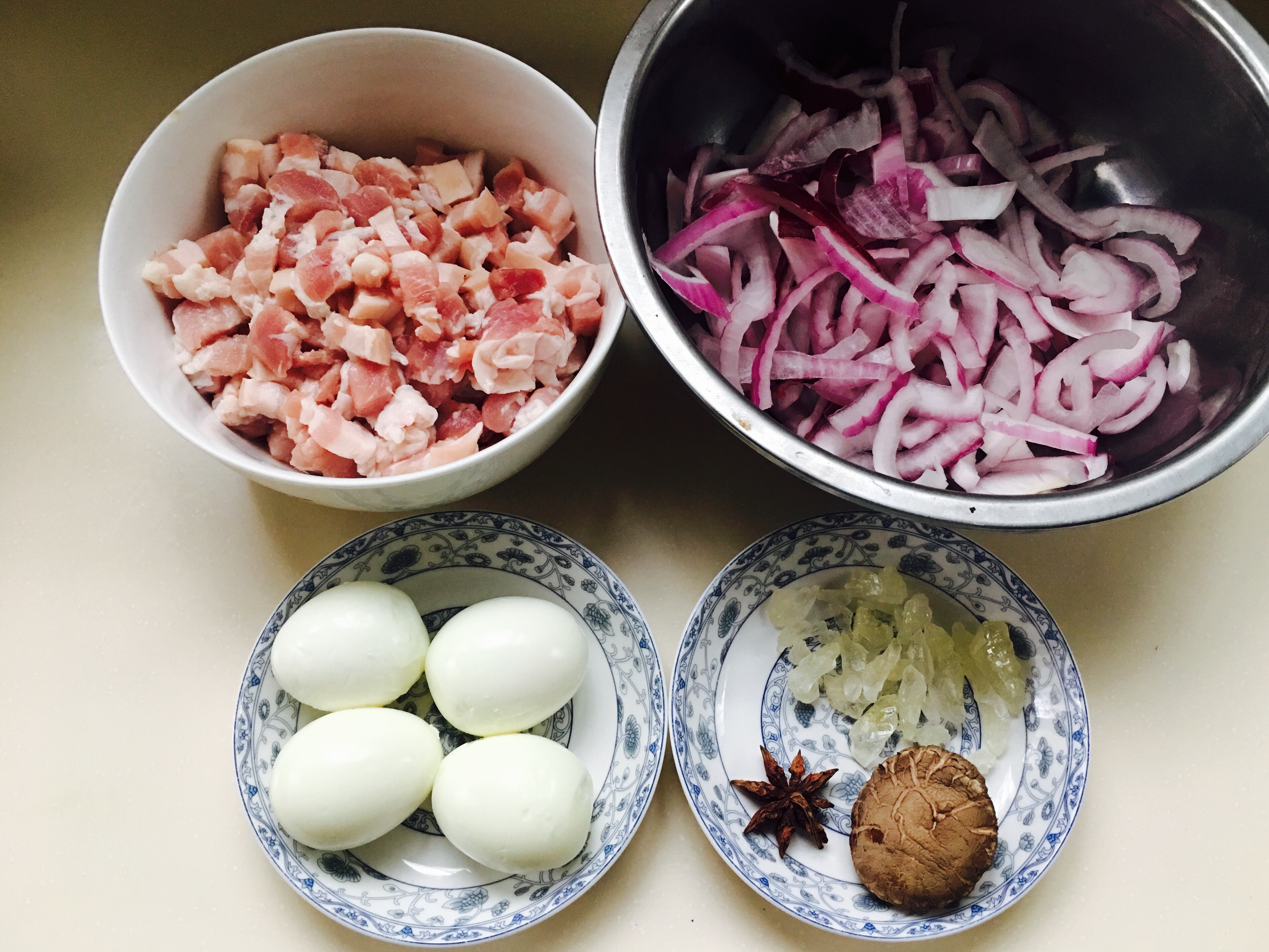鴨脖家的臺灣滷肉飯的做法 步骤1