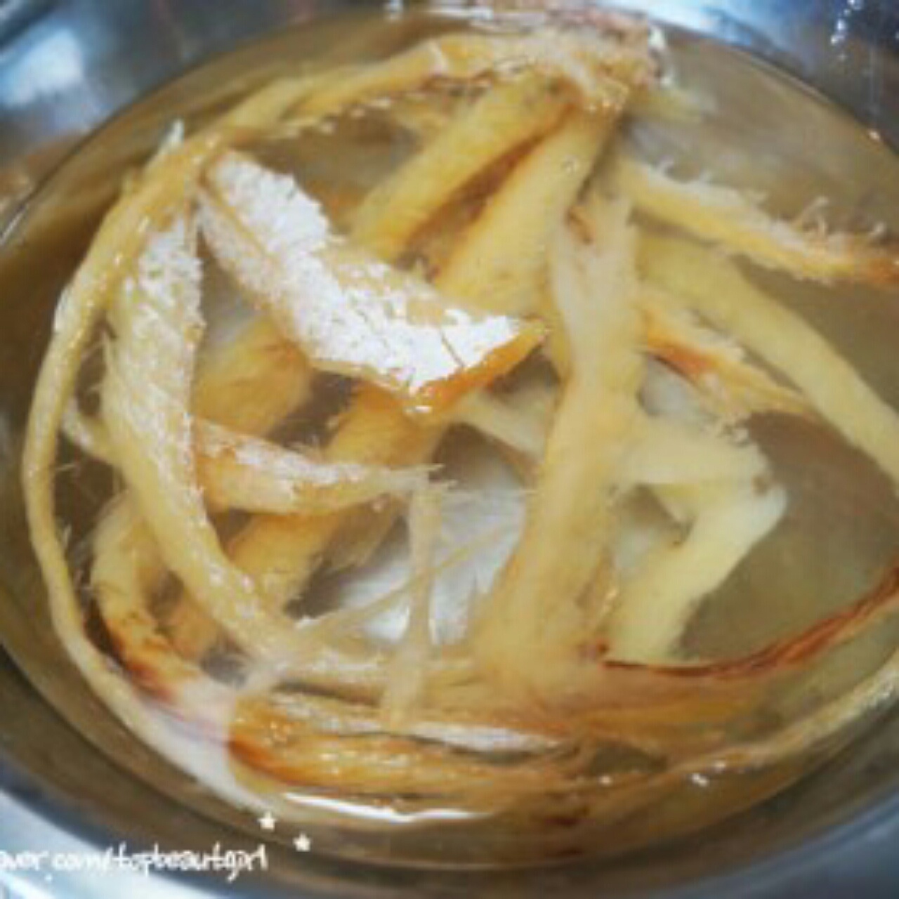 韓式清淡營養明太魚乾湯的做法 步骤1