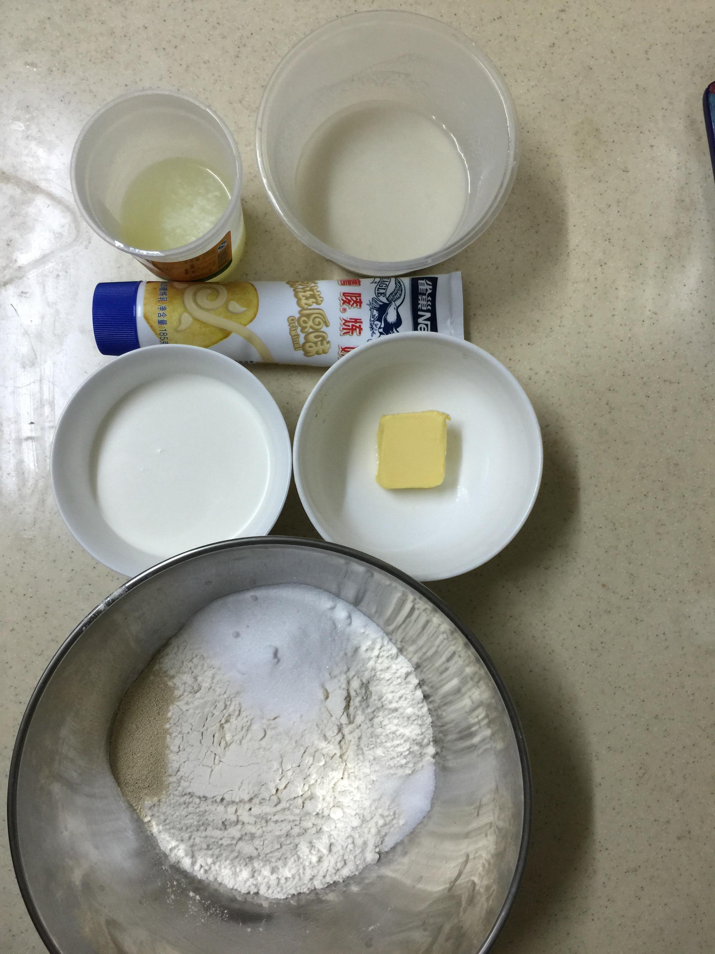 北海道煉乳手撕麪包（湯種）的做法 步骤2