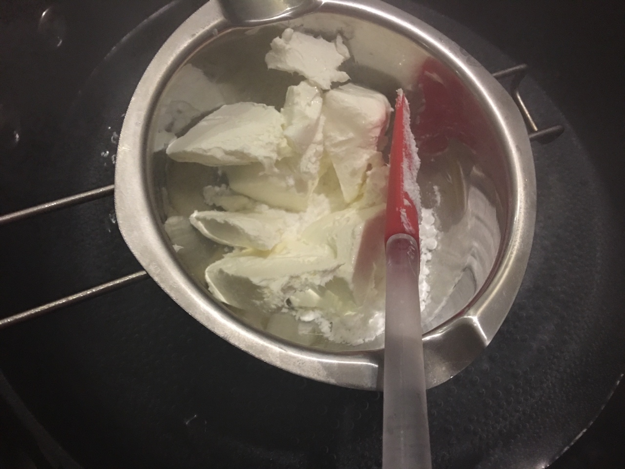 奶油乳酪核桃麪包的做法 步骤2