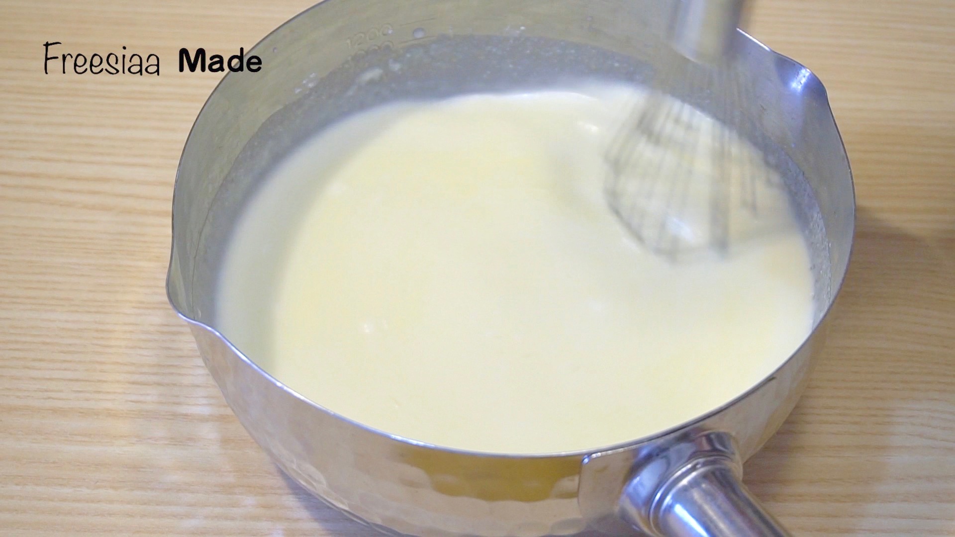 【視訊】85度C 椰蓉牛奶小方～不用烤箱的夏日甜點的做法 步骤3