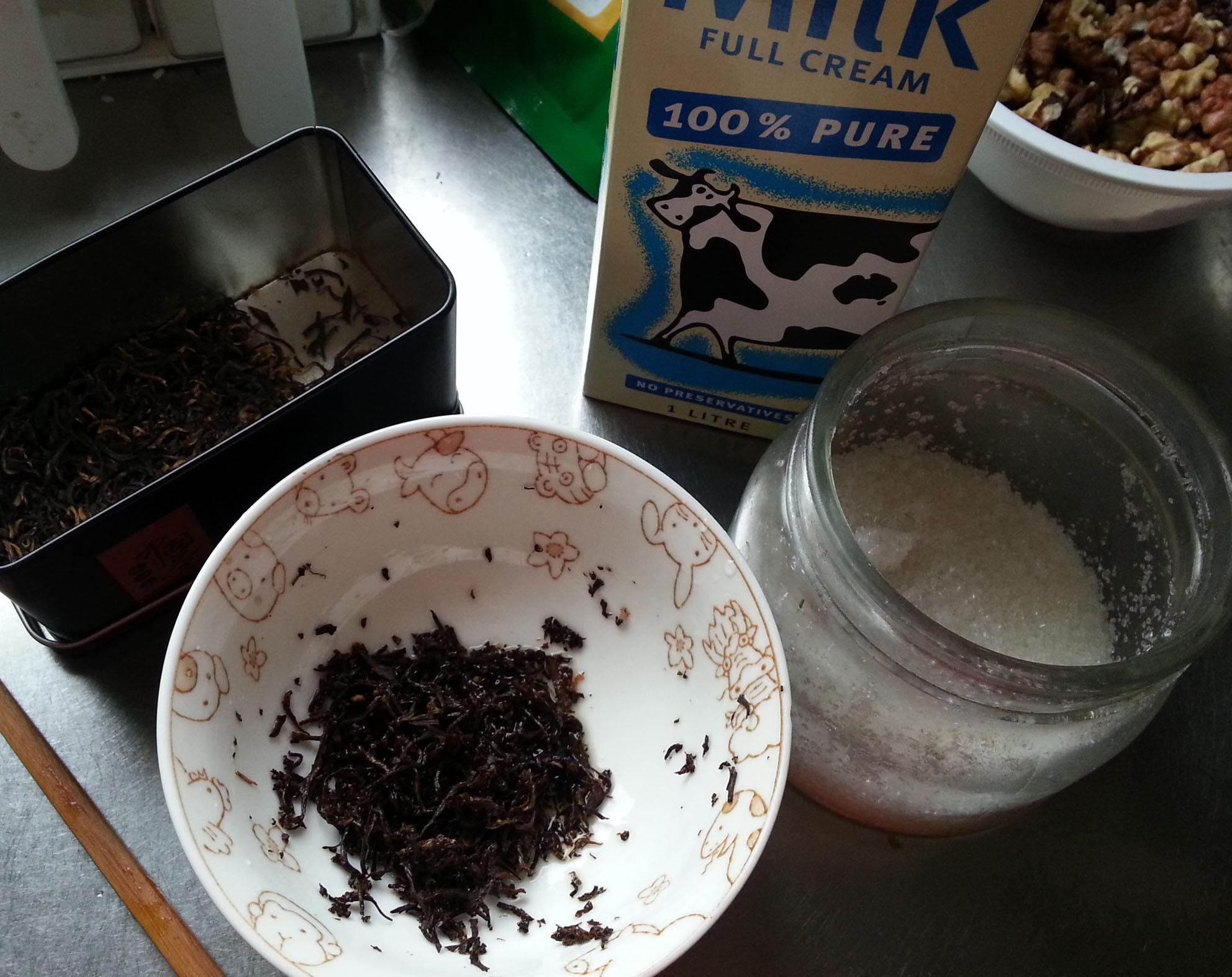 焦糖奶茶的做法 步骤1