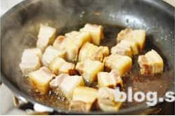 【曼食慢語】鵪鶉蛋紅燒肉的做法 步骤4