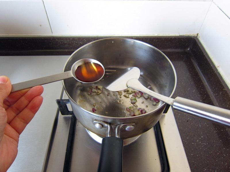法式豆漿蘑菇濃湯的做法 步骤7