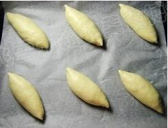 玉米粒小餐包的做法 步骤9