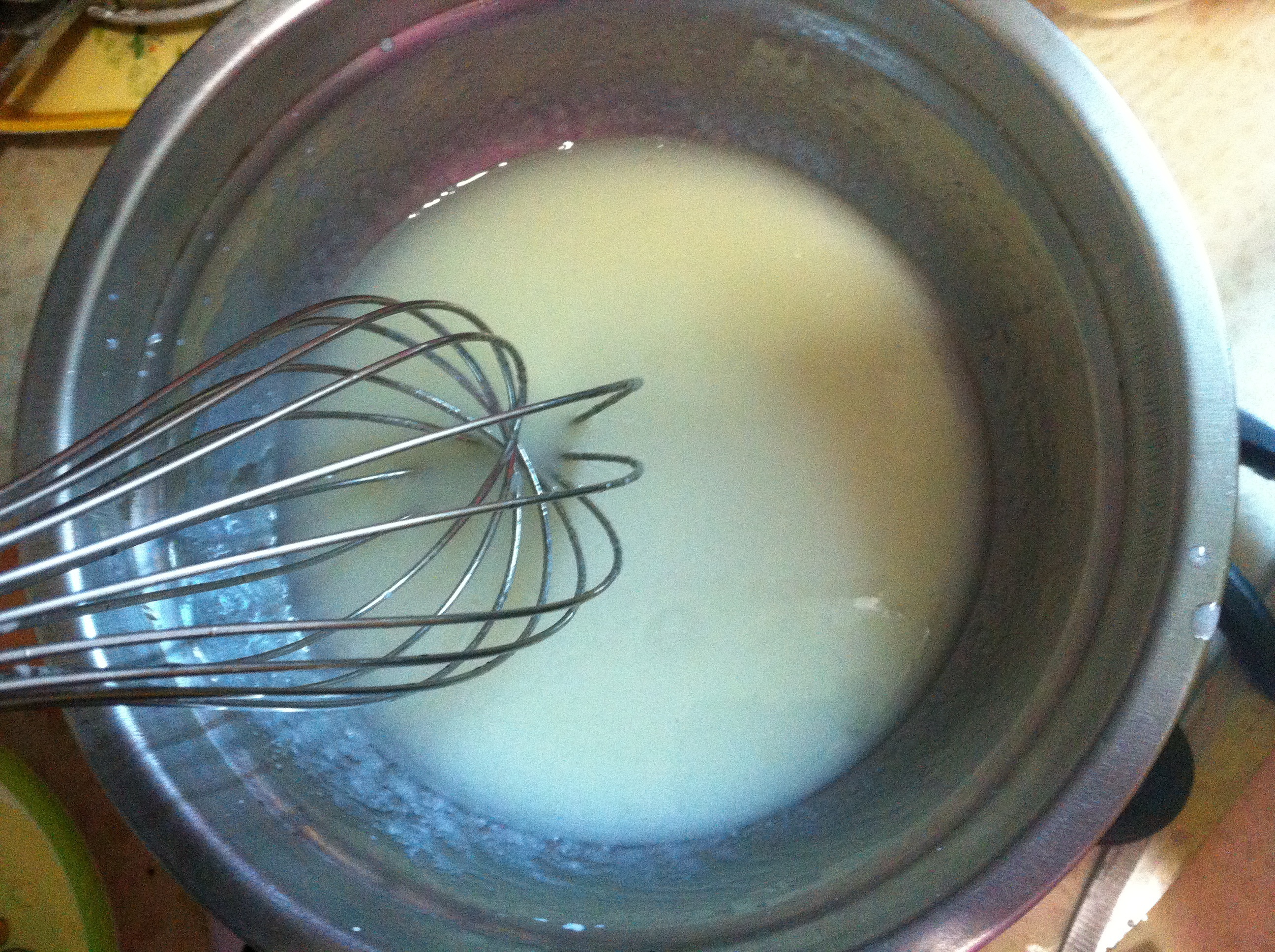 波點可可奶油蛋糕卷的做法 步骤1