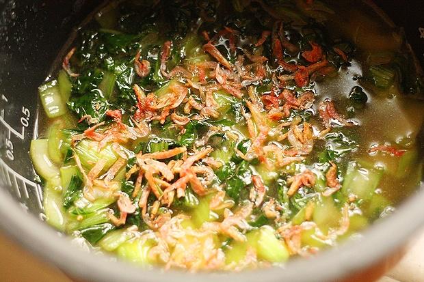 乾貝青菜燜飯的做法 步骤3