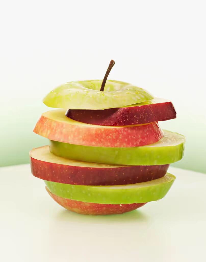 健康的零食：蘋果金槍魚派的做法 步骤1