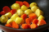 胡蘿蔔土豆燉排骨的做法 步骤5