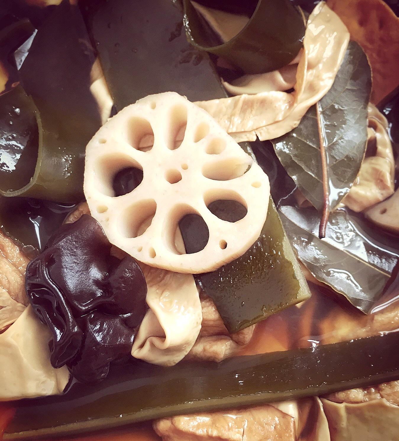 素滷：滷海帶木耳蘑菇豆腐藕的做法 步骤5