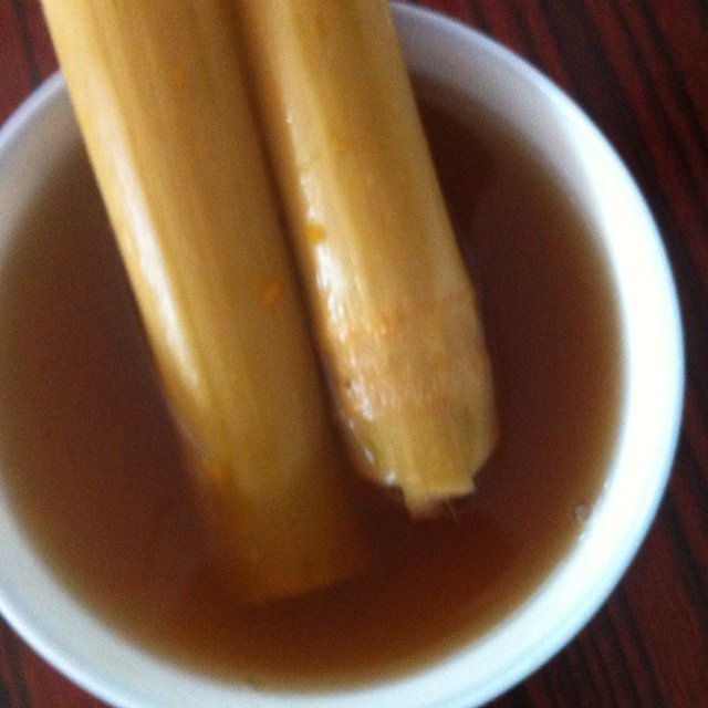 竹蔗粉葛馬蹄紅蘿蔔羅漢果糖水的做法 步骤4