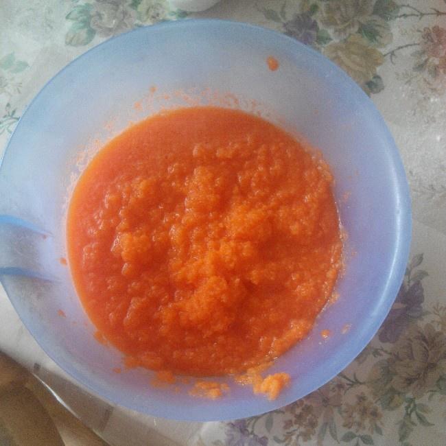 胡蘿蔔饅頭的做法 步骤1