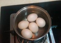 香辣滷豬蹄蛋的做法 步骤2