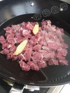 土豆燒牛肉的做法 步骤1