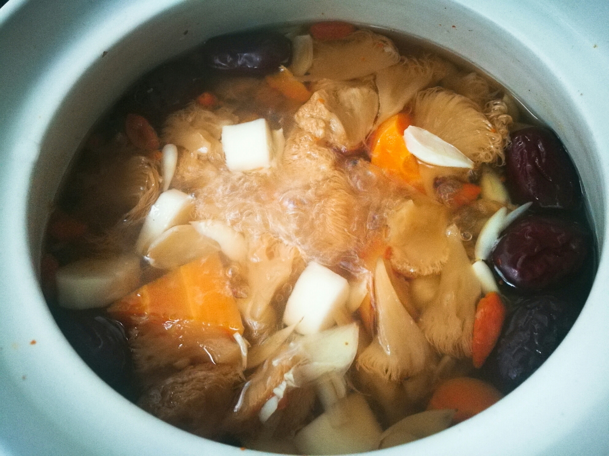 初秋清補之猴頭菇甜湯的做法 步骤2