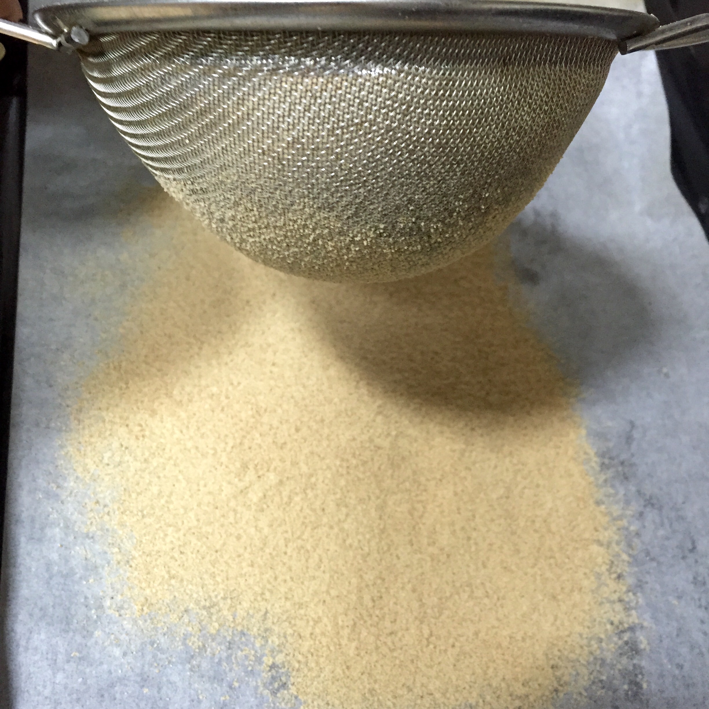自制黃豆粉的做法 步骤4