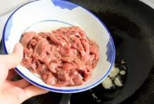 椒香木耳炒牛肉的做法 步骤10